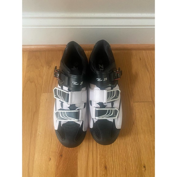 ZOL Cycling/Spin Shoes Black White Size Eur 42 equivalent to US 9 - Picture 4 of 8